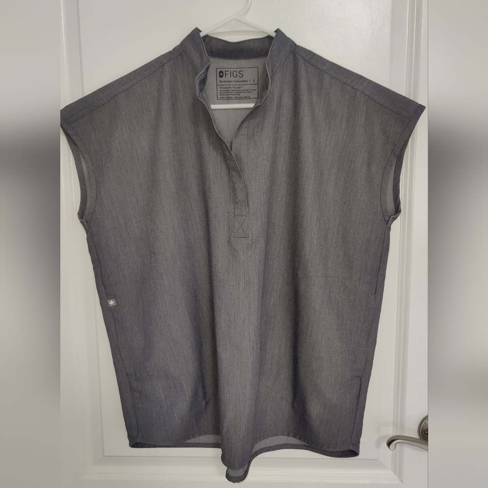 Figs Gray Sleeveless Top size S relaxed fit